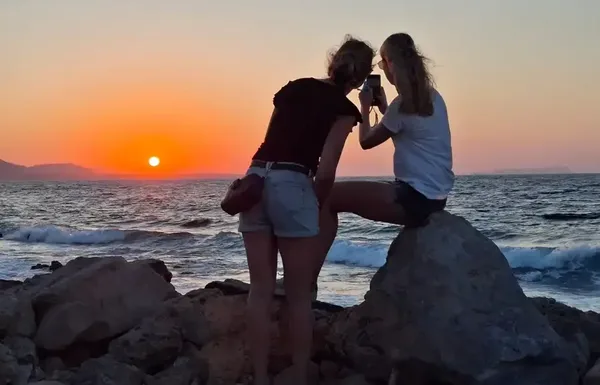 Tuk tuk kreta Sunset - Take the moment